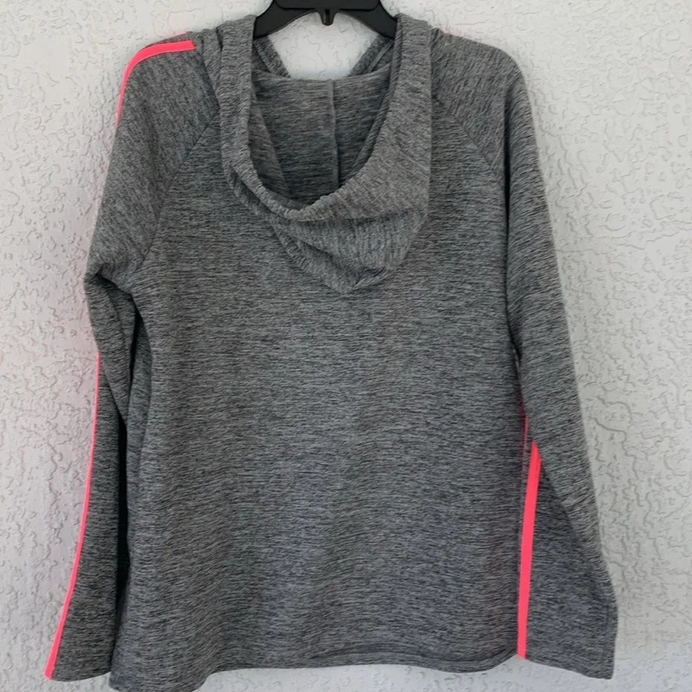 Free kisses plus size  sweatshirt  1X - Picture 6 of 10